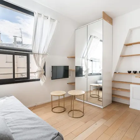 아파트 A Cosy Near Trocadero
